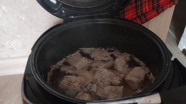 Кулинарный влог. Готовлю: МЯСНОЙ РУЛЕТ С ЯЙЦОМ// ПЕРЛОВ смотреть онлайн