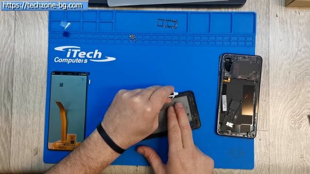 Samsung A7 (2018) Disassembly/Screen Replacement/Смяна на дисплей смотреть онлайн
