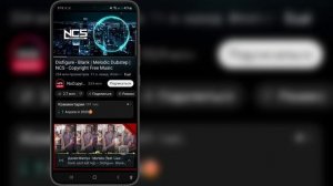 Как свернуть YouTube на телефоне Android (2025)