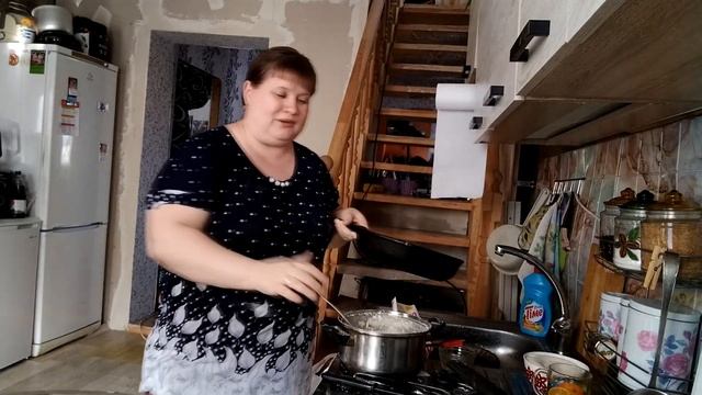 ПРОСТАЯ ЖИЗНЬ 45// ЖАРИМ БЛИНЫ//ВСПОМНИЛА ДЕТСТВО //ЖИЗН?