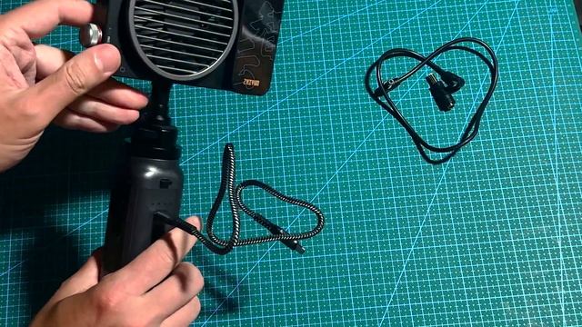 Портативный и мощный аккумулятор ZSYB D100 для вашего ком? смотреть онлайн