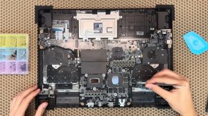 Как разобрать Gigabyte AORUS 17X (2023), обслуживание и чистка. RTX