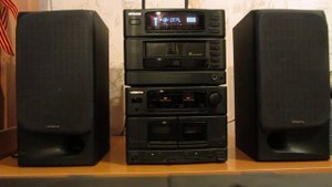 Проверка работоспособности музыкального центра Hitachi H