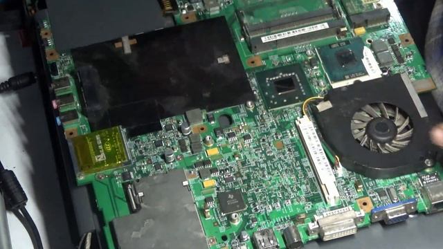 Купил на Авито ноутбук и ужаснулся смотреть онлайн