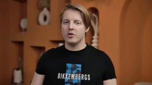 Обзор на "RU" Xiaomi 15. Флагман который смог!