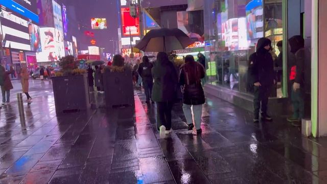 Переехал в Нью-Йорк смотреть онлайн