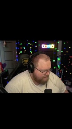 ДРЕЙК КОЛЕТСЯ twitch.tv/t2x2 #t2x2 #t2x2twitch  #t2x2тоха #антонтатыржа #т2х2 #T2x2