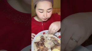 MUKBANG Мясо по-казахский бесбармак. Бешбармак.#ет #бешбар