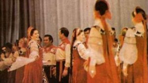 Омский Народный Хор - Ходит Ваня На Блины (1982)