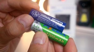 Литиевые Аккумуляторы АА XTAR 2500 мАч  Сравнение с Никеле