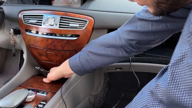 Погружение в прошлое: PlayStation 2 в вашей машине смотреть онлайн