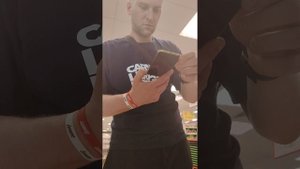 Получение поддельного айфона от мошенников через постамат 5post