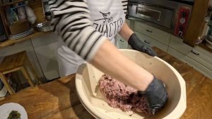 КАК ПРАВИЛЬНО АРМЯНЕ ГОТОВЯТ ДОЛМУ! ГЛАВНОЕ БЛЮДО ВСЕ?