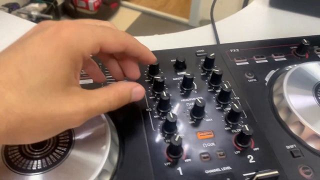 Обзор на Dj пульт Pioneer DDJ-SB3 смотреть онлайн