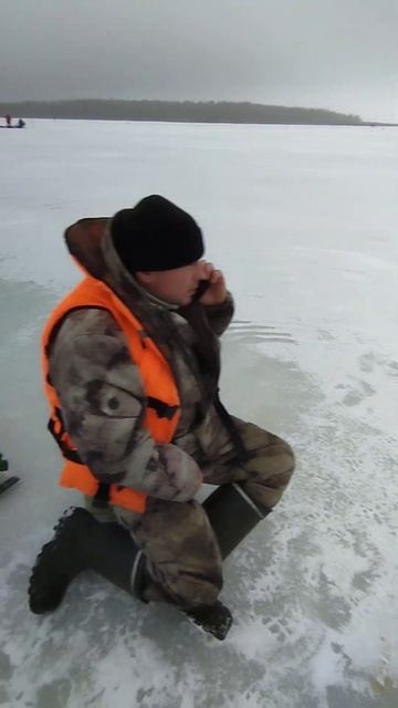 Рыбалка зимой это сказка. смотреть онлайн