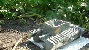 уничтожение танка Gun carrier 3 in из пластилина