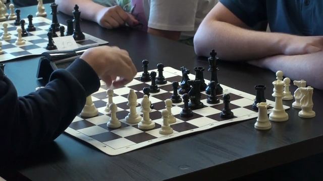 03.07.2021, г. Москва, турнир по шахматам Moscow City Open В OPEN. Партия: Цыпулин М. - Иванов Т.