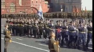 9 мая 2002 года. Военный парад.