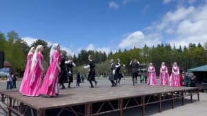 Ансамбль национального танца «Снежные вершины» с карачаево-балкарской постановкой «Аланский край»