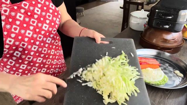 Курица в глиняном горшочке,запеченные овощи смотреть онлайн