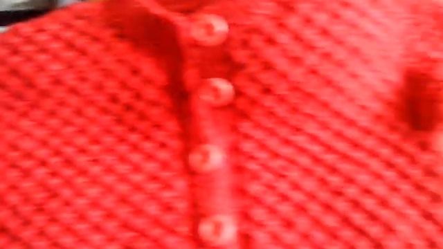 Связала  детскую кофточку..вяжу дальше до полного гарнитура...