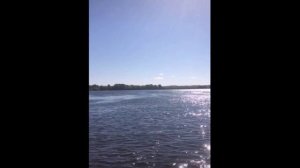 Бесконечно можно смотреть на воду