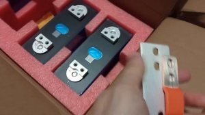 Пятая посылка. Еще восемь Eve MB31 Prismatic 314Ah - LiFePO4 - 3.2V grade A с