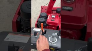 видео работы снегоуборки Honda HSM980i  по всем вопросам тел