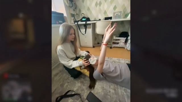 КРАСНАЯ ДВЕРЬ ЖЕЛТАЯ ДВЕРЬ. ЗАСТРЯЛ В ТР@НСЕ. МИСТИЧЕС?