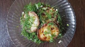 Жареные кабачки с чесноком и зеленью. Быстро и вкусно