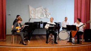 К Джонс Душа босса нова