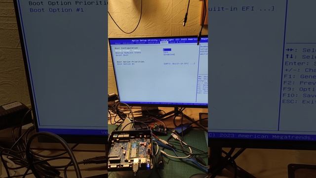 Расковырял одноплатник и вывернул БИОС как глобус Ежа смотреть онлайн