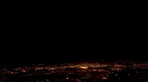Посадка в самолёт, полёт над ночным Нью-Йорком