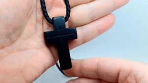 Крест из дерева из Блэквуда. Православный деревянный нательный крест ручной работы.