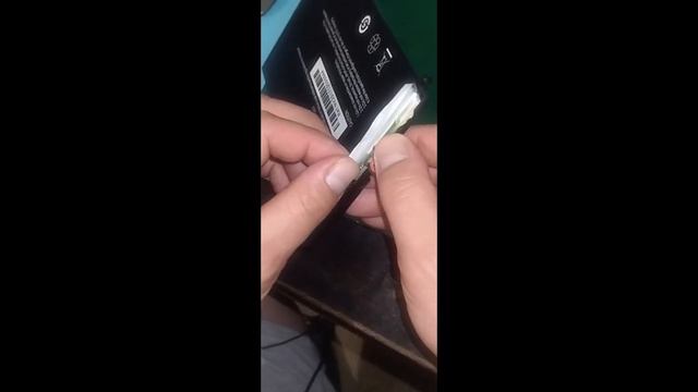 Prestigio SmartBook 141C не включался / Щелчки в динамиках смотреть онлайн