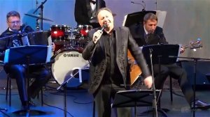 В.Ефимов-А.Белов  "Время Река" исп. А.Захаров и Ансамбль  "Рапсодия оркестра им.Осипова"