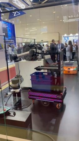 Манипулятор Promobot на МЕТАЛЛОБРАБОТКА 2025