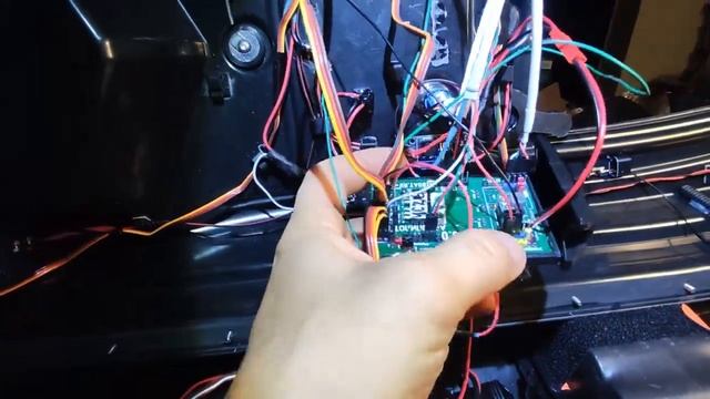 Устанавливаем автопилот Юнибот с пультами TX16S/868mhz+FlySky смотреть онлайн