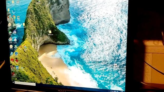 Gigabyte H310M H2.0 + Intel CC 150: первый запуск :) смотреть онлайн