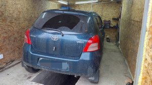 Будни в гараже. Замена передних ступичных подшипников на Toyota YARIS.