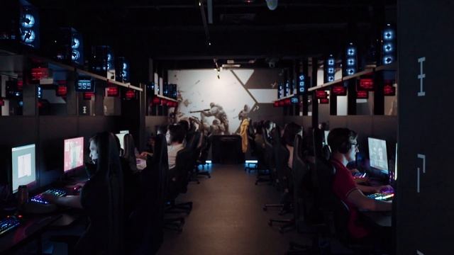 Первый компьютерный клуб 1shot, Москва м. Алексеевская смотреть онлайн