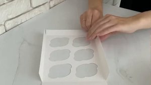 Видеоинструкция: как собрать коробку для капкейков 🧁