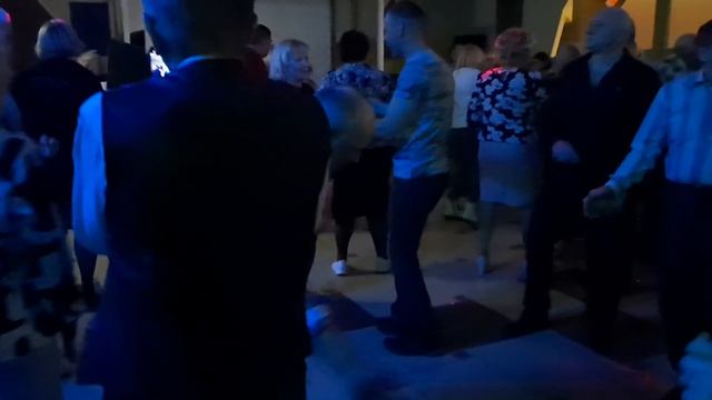 А Серёжа - молодец!!! Душа танцует и поёт. "Букет из белы? смотреть онлайн