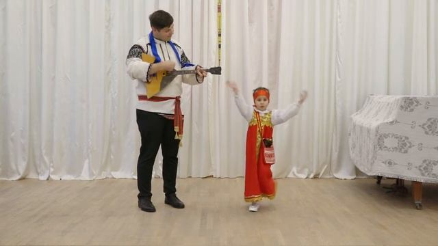 Исаева Таисия - Пойду я в зелёный сад смотреть онлайн