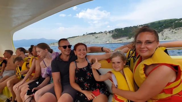 ЭКСТРИМ В КАБАРДИНКЕ НА СКОРОСТНОМ КАТЕРЕ МОНАКО! ПРОГУЛКА К РИО с АЛСУ