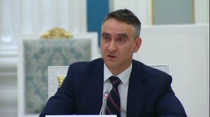 «Сами смылись — теперь не жалуйтесь!»: Путин жестко о McDonald's и поддержке "Вкусно — и точка"