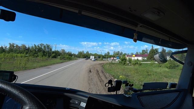 697 Почти идеальный рейс смотреть онлайн