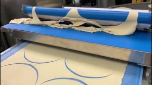 АВТОМАТИЧЕСКАЯ ЛИНИЯ ДЛЯ ПРОИЗВОДСТВА ХЛЕБА , СПЬЯНАТА, ПИТЫ ИЛИ ПОДОБНЫХ ПРОДУКТОВ