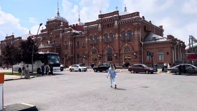 Прокатились до ж/д вокзала и неожиданно купили билеты