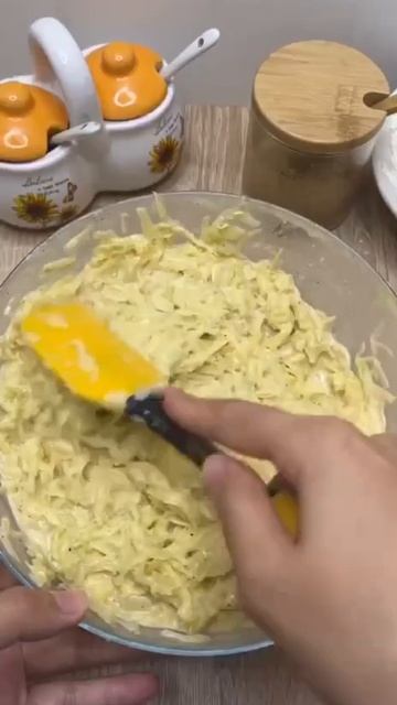 Картофельно-кабачковый рулет с фаршем 🥔